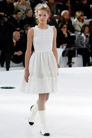 Look 25